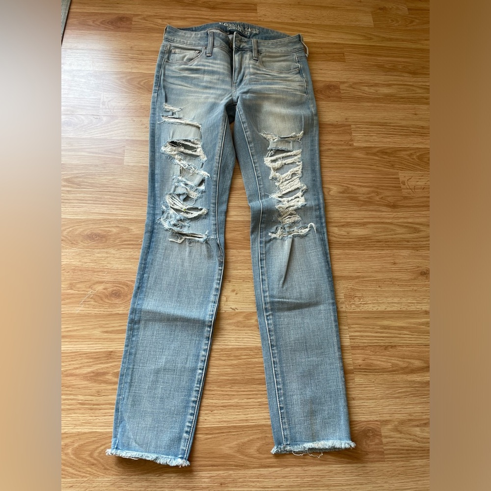 American eagle jeans (size 4)